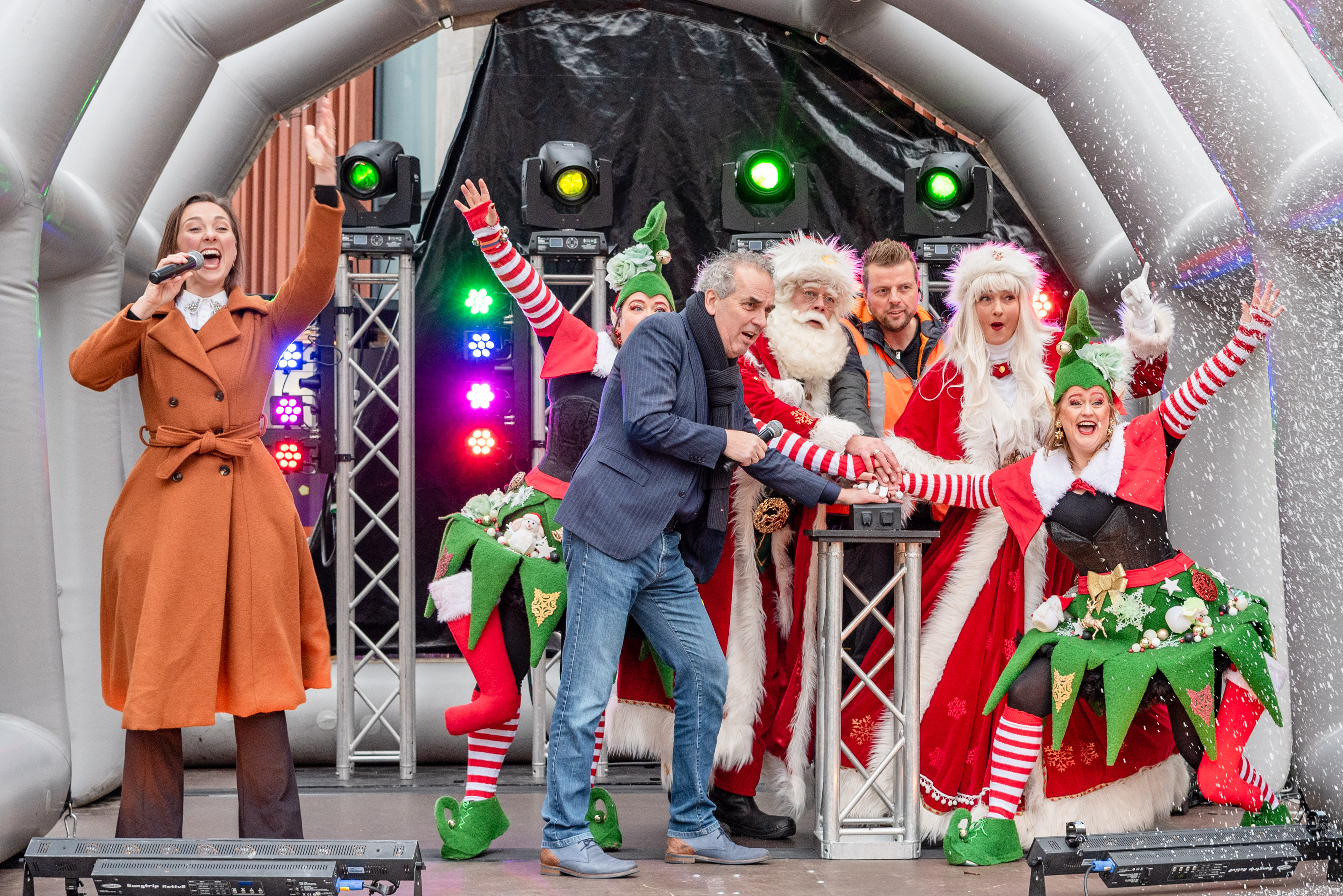 De Grootste Kerstmarkt van het Oosten 2023 deel 2